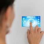 Dai primordi alle smart home: l'evoluzione della tecnologia domestica nel corso del tempo