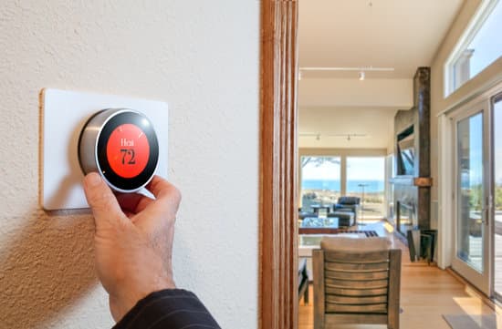 Sfrutta la comodità della domotica con Google Assistant per controllare la tua casa