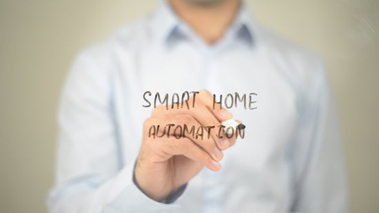 Risparmia energia con gli impianti domotici KNX per una casa smart e sostenibile.